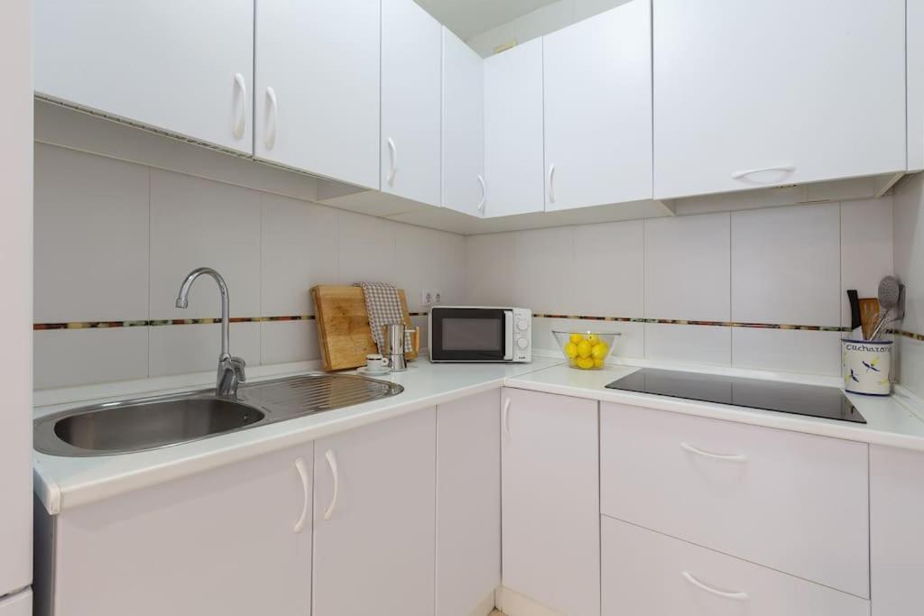 Apartamento Suite Centrico Málaga Exteriör bild