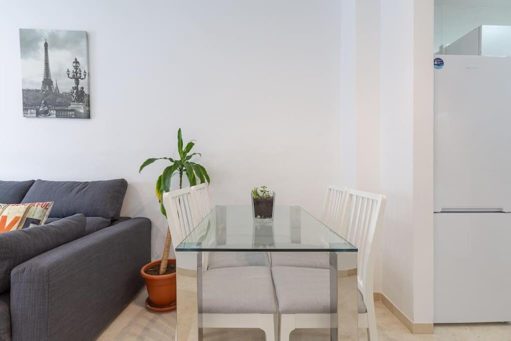 Apartamento Suite Centrico Málaga Exteriör bild