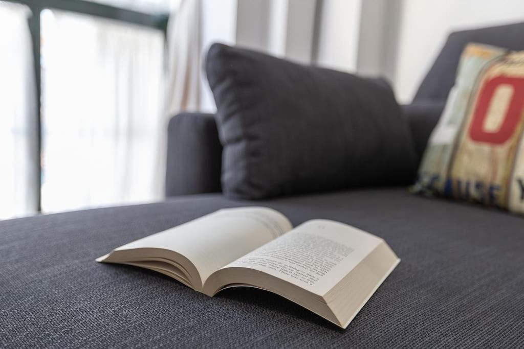 Apartamento Suite Centrico Málaga Exteriör bild
