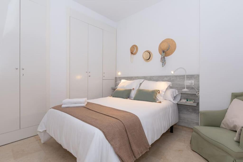 Apartamento Suite Centrico Málaga Exteriör bild